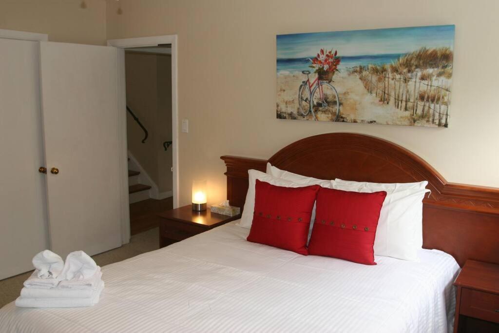 Niagara Riverview Closest To Falls, Free Breakfast Delivered Daily Exterior foto