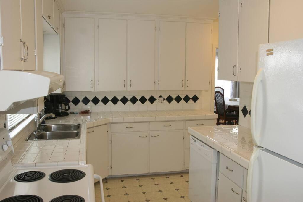 Niagara Riverview Closest To Falls, Free Breakfast Delivered Daily Exterior foto